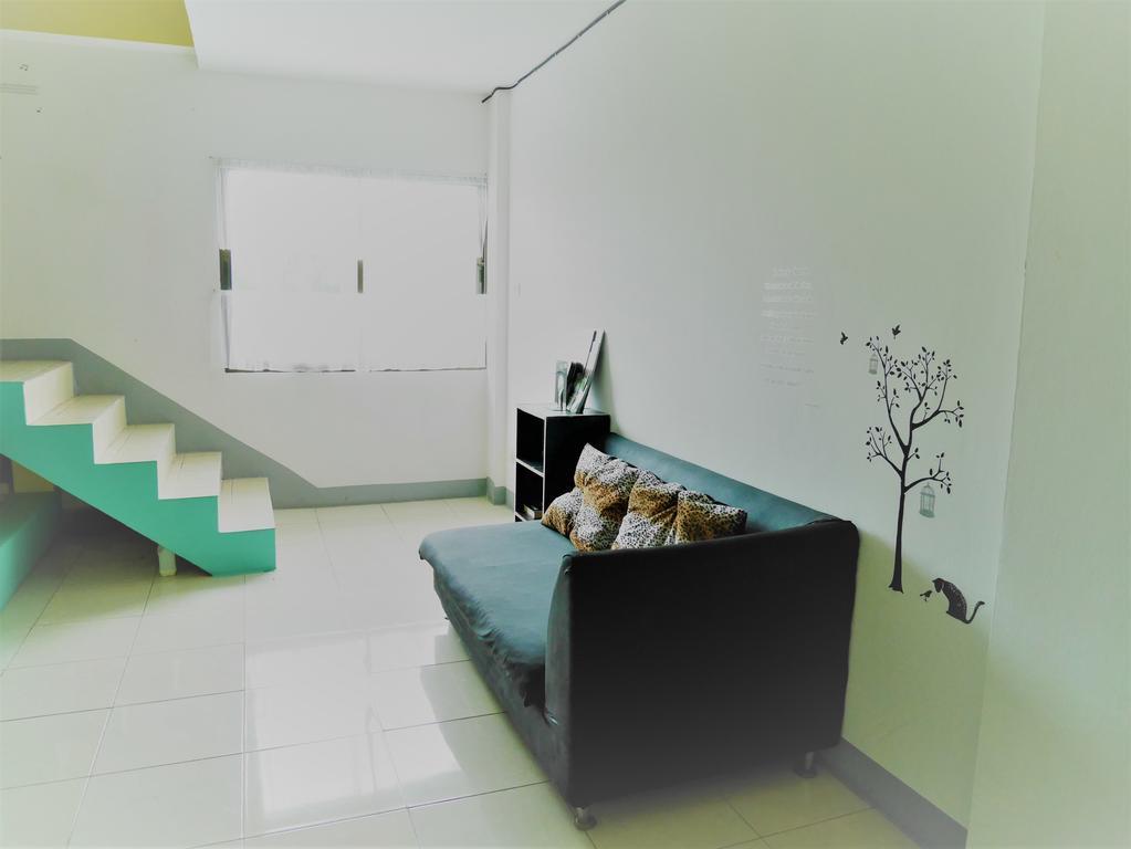 Cm City Hostel Chiang Mai Exterior photo